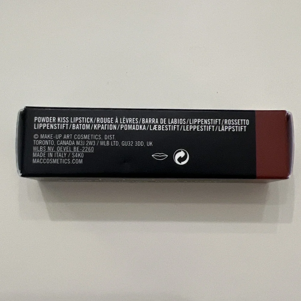 MAC - Powder Kiss Lipstick -  Marrakesh-Mere 925